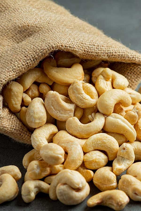 cashew 1